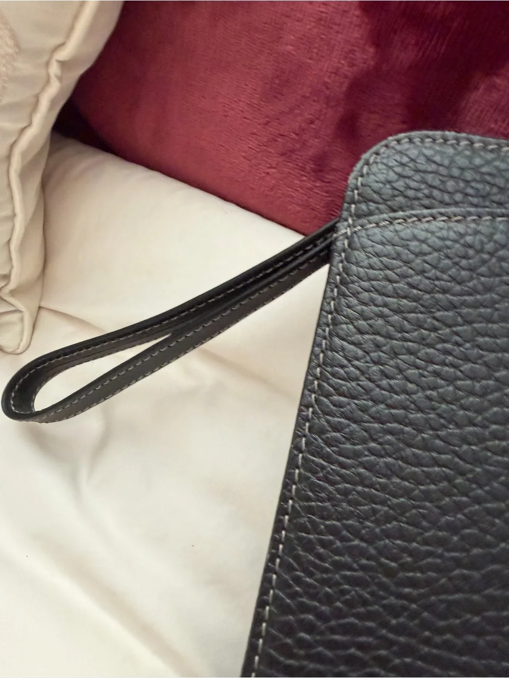 Burberry London Black Pebbled Leather Wristlet Clutch Pouch Bag Nova Check